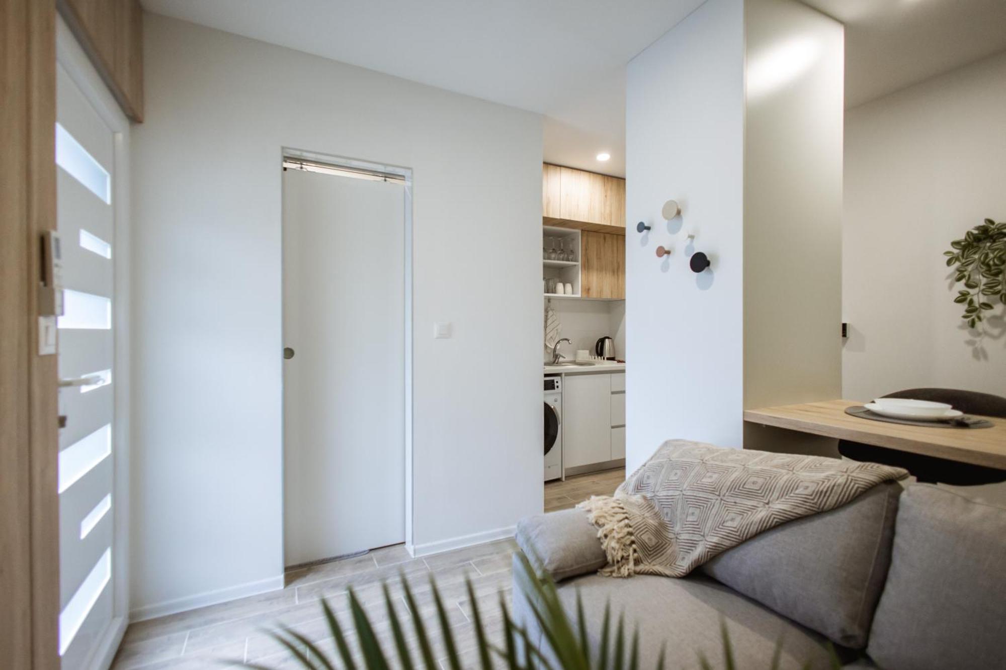 Cozy Studio Apartment In Osijek - Self Check In Экстерьер фото