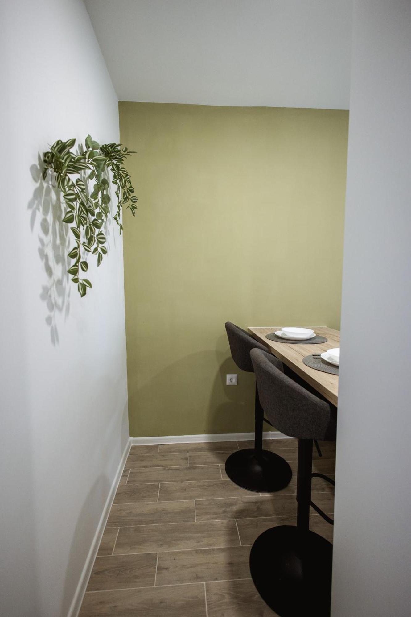 Cozy Studio Apartment In Osijek - Self Check In Экстерьер фото